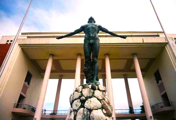 The Oblation symbolizes selfless offering of oneself to country